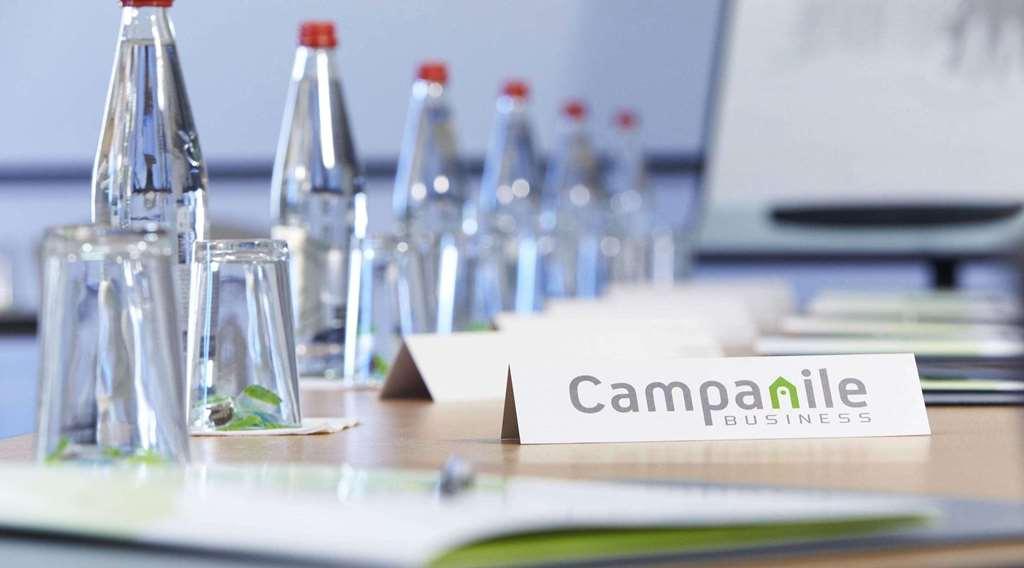 Campanile Hotel Вэйкфильд Удобства фото